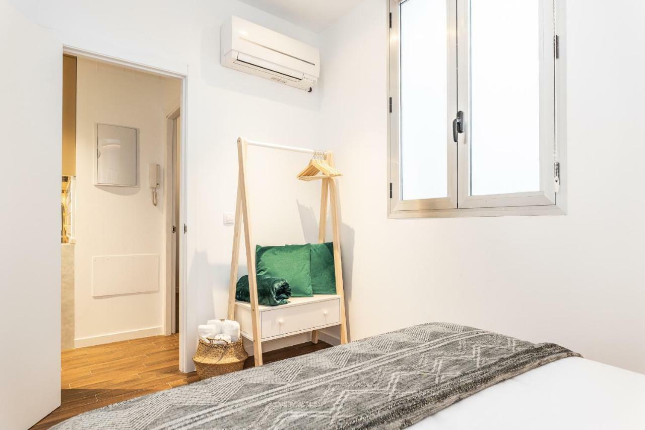 Apartament Waou Sol Es Mia - Corta Duracion Madryt Zewnętrze zdjęcie