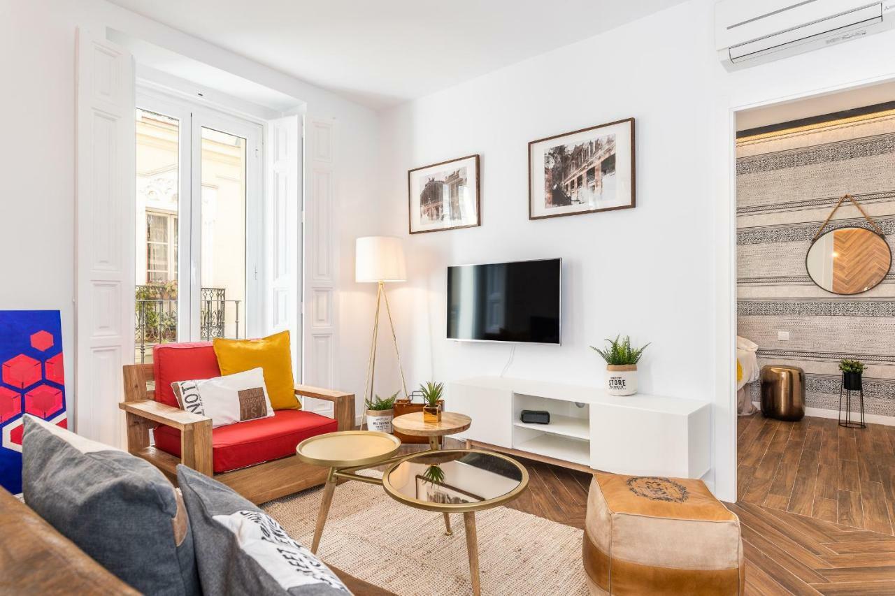 Apartament Waou Sol Es Mia - Corta Duracion Madryt Zewnętrze zdjęcie