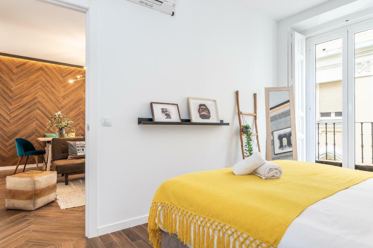 Apartament Waou Sol Es Mia - Corta Duracion Madryt Zewnętrze zdjęcie