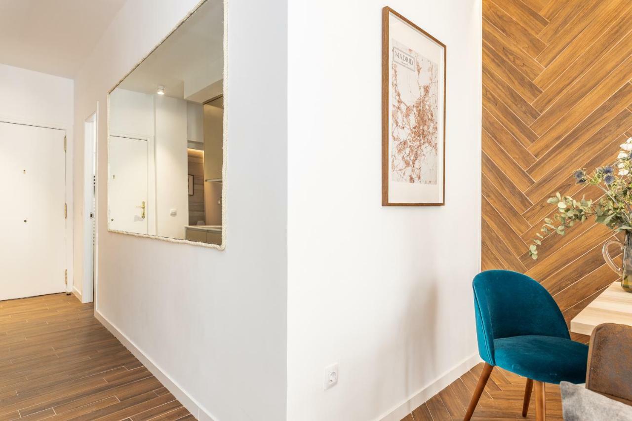 Apartament Waou Sol Es Mia - Corta Duracion Madryt Zewnętrze zdjęcie