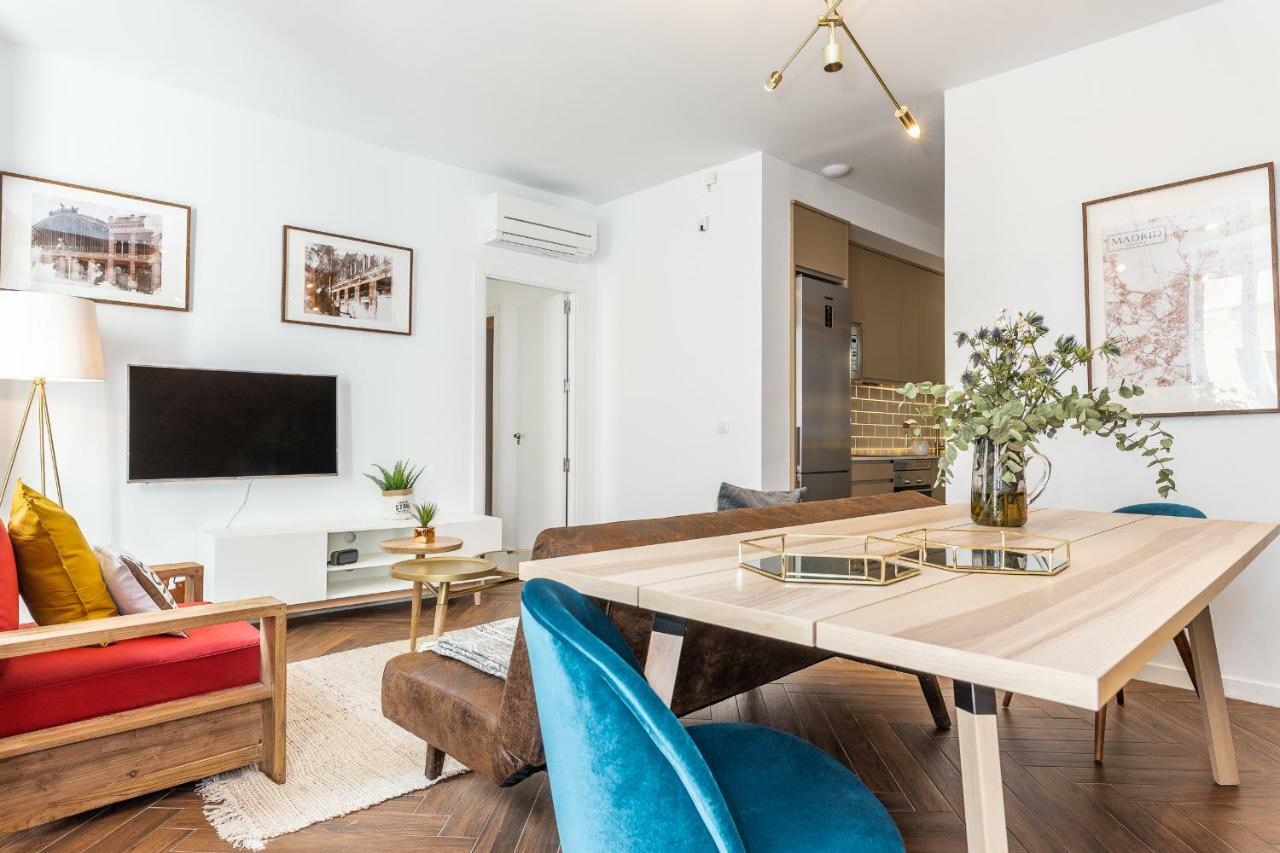 Apartament Waou Sol Es Mia - Corta Duracion Madryt Zewnętrze zdjęcie